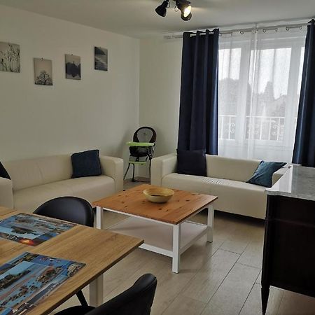 Place Alexandre Stanier Apt N 7 Avec Terrasse อัสแนลส์ ภายนอก รูปภาพ